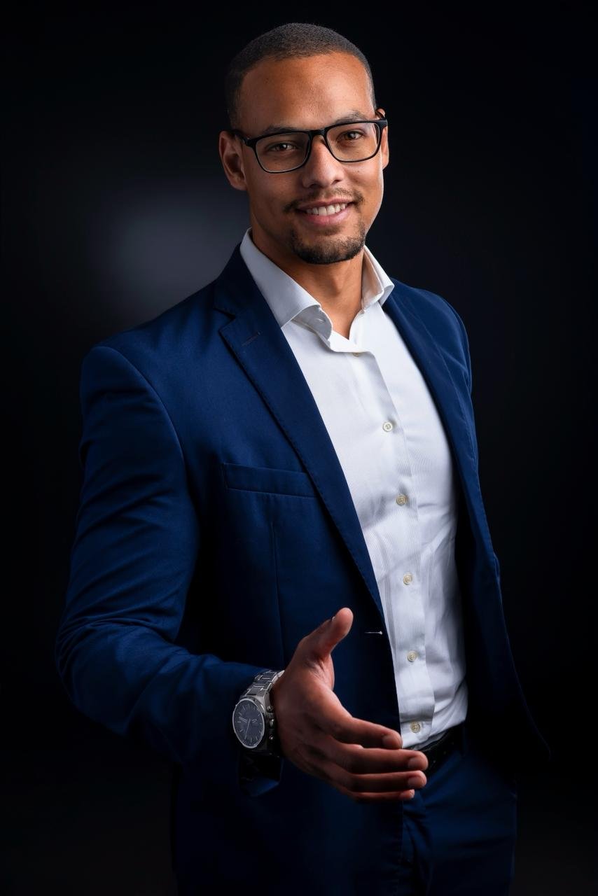 Dr. Ronaldo Ribeiro Castro Segundo